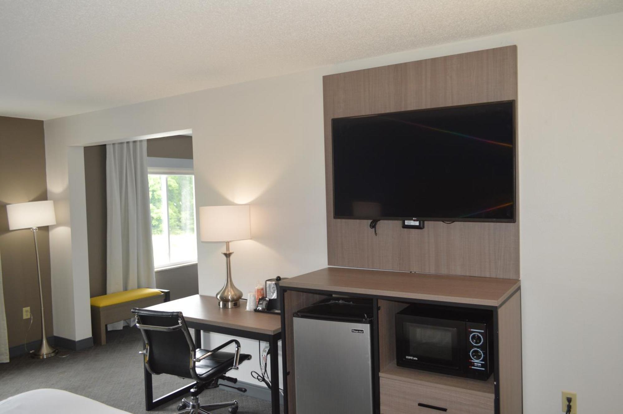Comfort Inn & Suites Harrisburg-Hershey North Kültér fotó