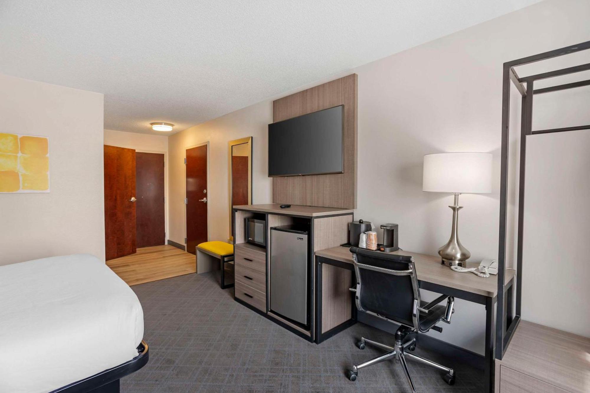 Comfort Inn & Suites Harrisburg-Hershey North Kültér fotó