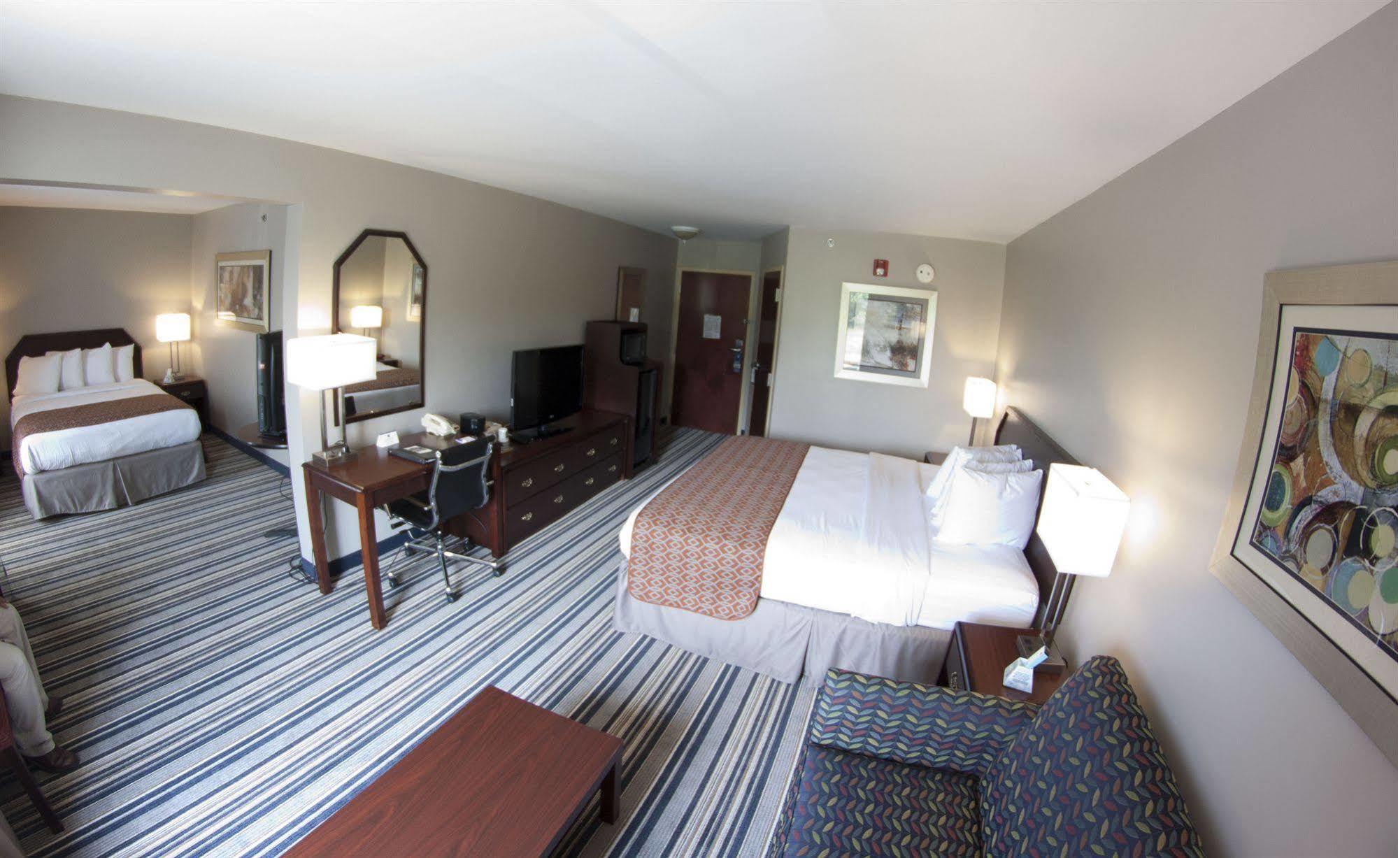 Comfort Inn & Suites Harrisburg-Hershey North Kültér fotó